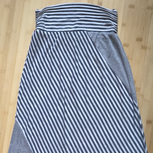 Trendy Striped Maxi Skirt - Picture 2 of 4